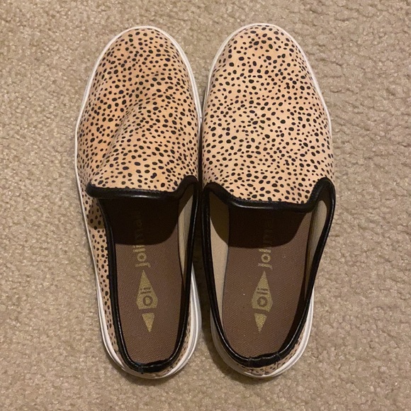 Slides - Picture 2 of 3